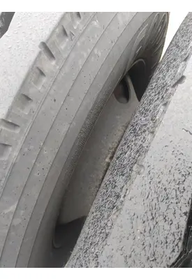 HUB PILOTED - STEEL 22.5 X 8.25 WHEEL