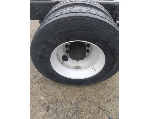 HUB PILOTED - STEEL 22.5 X 8.25 WHEEL