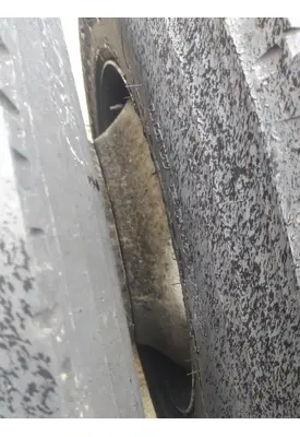 HUB PILOTED - STEEL 22.5 X 8.25 WHEEL