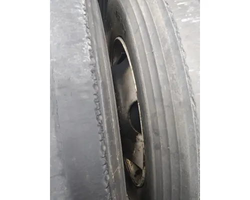 HUB PILOTED - STEEL 22.5 X 8.25 WHEEL