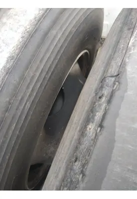 HUB PILOTED - STEEL 22.5 X 8.25 WHEEL