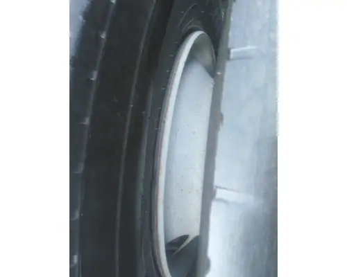 HUB PILOTED - STEEL 22.5 X 8.25 WHEEL