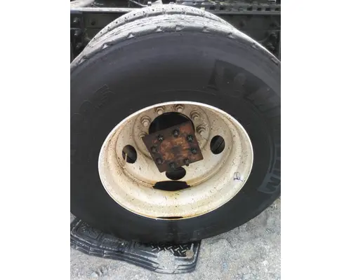 HUB PILOTED - STEEL 22.5 X 8.25 WHEEL