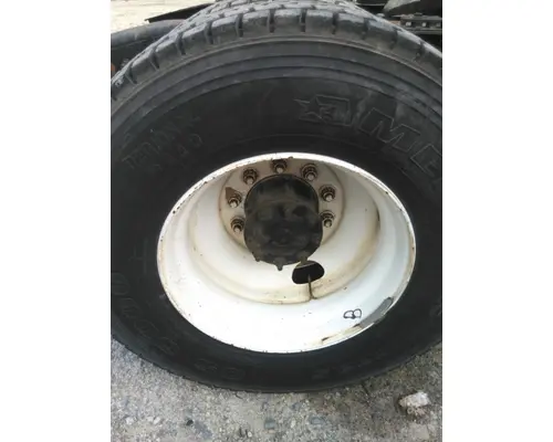HUB PILOTED - STEEL 22.5 X 8.25 WHEEL
