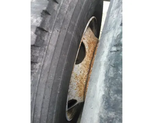 HUB PILOTED - STEEL 22.5 X 8.25 WHEEL