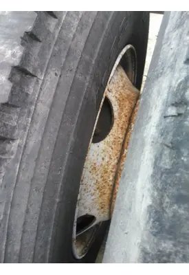 HUB PILOTED - STEEL 22.5 X 8.25 WHEEL