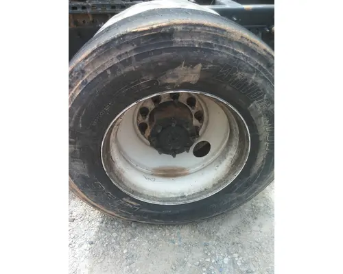 HUB PILOTED - STEEL 22.5 X 8.25 WHEEL