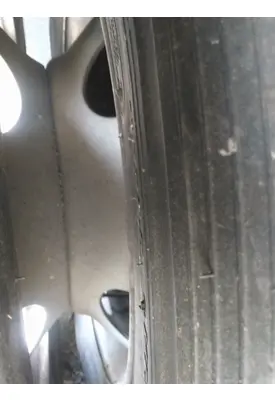 HUB PILOTED - STEEL 22.5 X 8.25 WHEEL