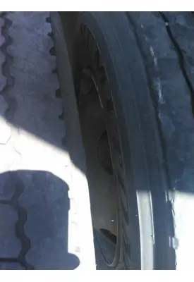 HUB PILOTED - STEEL 22.5 X 8.25 WHEEL