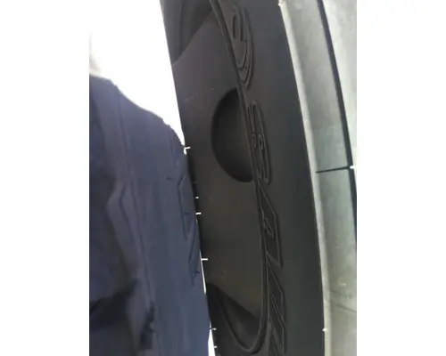 HUB PILOTED - STEEL 22.5 X 8.25 WHEEL