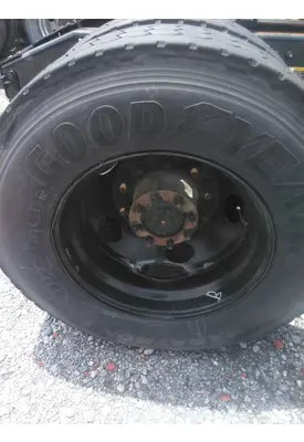 HUB PILOTED - STEEL 22.5 X 8.25 WHEEL