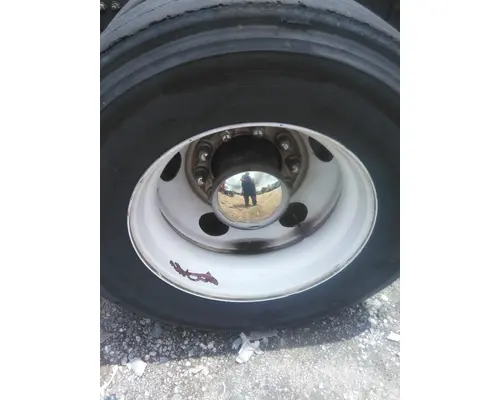 HUB PILOTED - STEEL 22.5 X 8.25 WHEEL