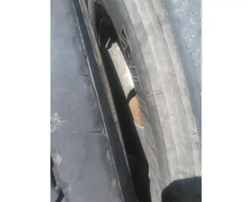 HUB PILOTED - STEEL 22.5 X 8.25 WHEEL