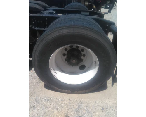 HUB PILOTED - STEEL 22.5 X 8.25 WHEEL