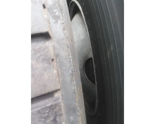 HUB PILOTED - STEEL 22.5 X 8.25 WHEEL