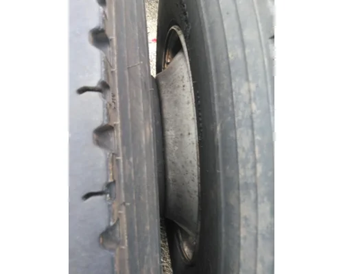 HUB PILOTED - STEEL 22.5 X 8.25 WHEEL