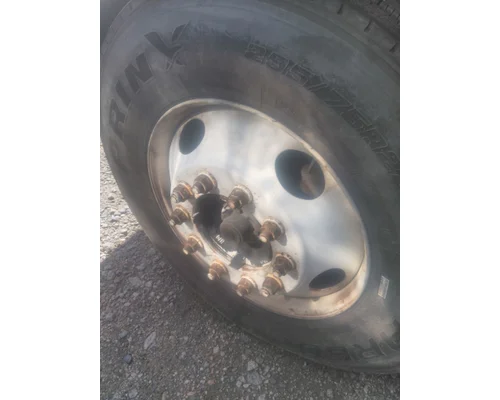 HUB PILOTED - STEEL 22.5 X 8.25 WHEEL