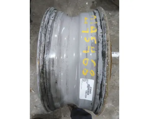 HUB PILOTED - STEEL 22.5 X 8.25 WHEEL