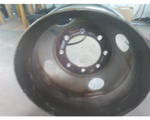 HUB PILOTED - STEEL 22.5 X 8.25 WHEEL
