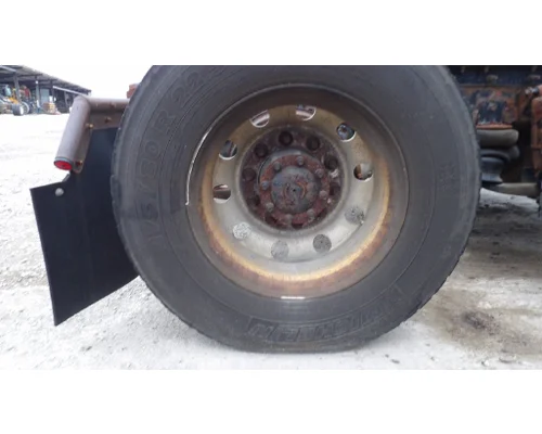 HUB PILOTED - STEEL 22.5 X 8.25 WHEEL