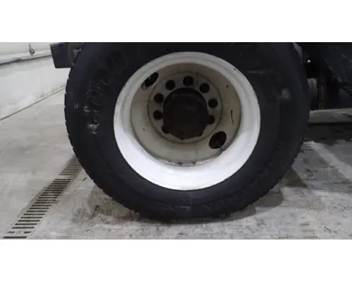 HUB PILOTED - STEEL 22.5 X 8.25 WHEEL