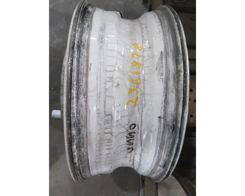 HUB PILOTED - STEEL 22.5 X 8.25 WHEEL