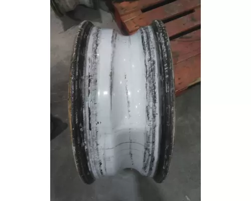 HUB PILOTED - STEEL 22.5 X 8.25 WHEEL
