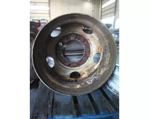 HUB PILOTED - STEEL 22.5 X 8.25 WHEEL