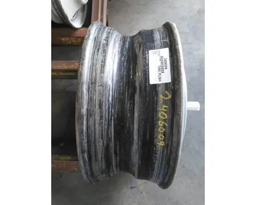 HUB PILOTED - STEEL 22.5 X 8.25 WHEEL