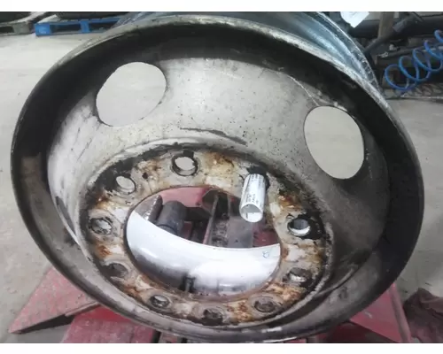 HUB PILOTED - STEEL 22.5 X 8.25 WHEEL