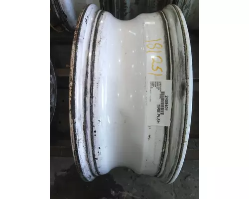HUB PILOTED - STEEL 22.5 X 8.25 WHEEL