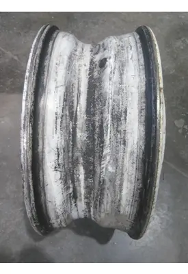 HUB PILOTED - STEEL 22.5 X 8.25 WHEEL