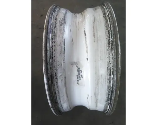 HUB PILOTED - STEEL 22.5 X 8.25 WHEEL