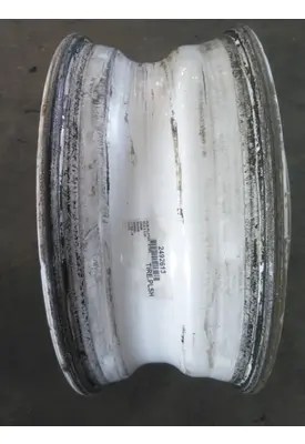 HUB PILOTED - STEEL 22.5 X 8.25 WHEEL