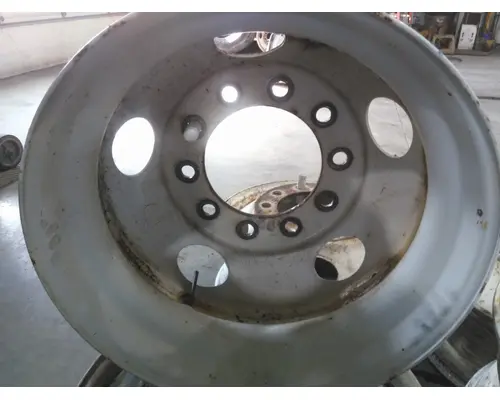 HUB PILOTED - STEEL 22.5 X 8.25 WHEEL