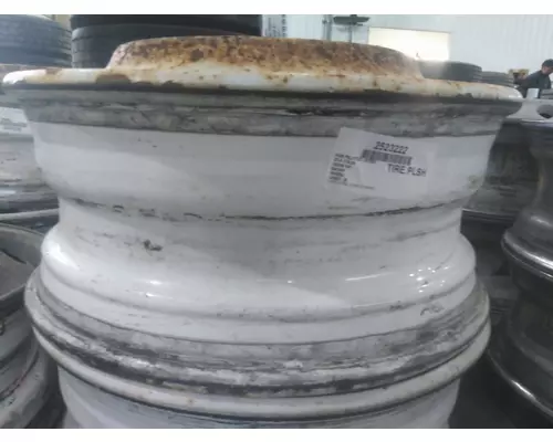 HUB PILOTED - STEEL 22.5 X 8.25 WHEEL