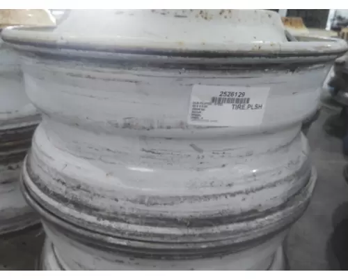 HUB PILOTED - STEEL 22.5 X 8.25 WHEEL