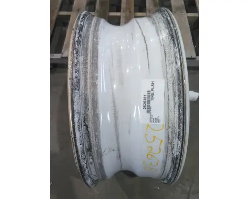 HUB PILOTED - STEEL 22.5 X 8.25 WHEEL