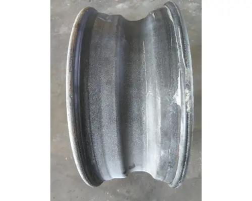 HUB PILOTED - STEEL 22.5 X 8.25 WHEEL