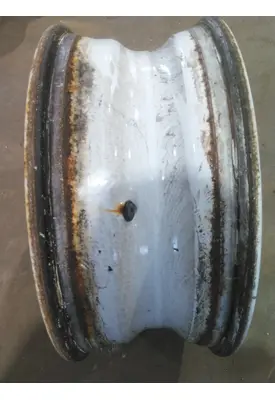 HUB PILOTED - STEEL 22.5 X 8.25 WHEEL