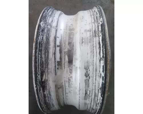 HUB PILOTED - STEEL 22.5 X 8.25 WHEEL
