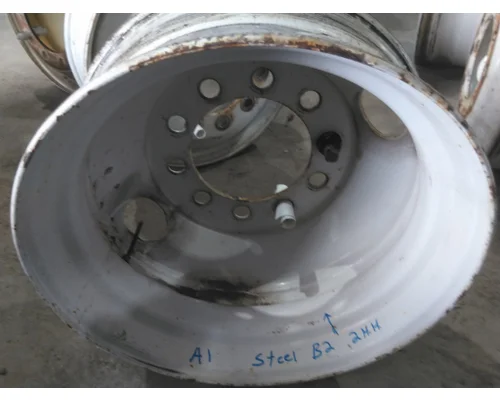 HUB PILOTED - STEEL 22.5 X 8.25 WHEEL