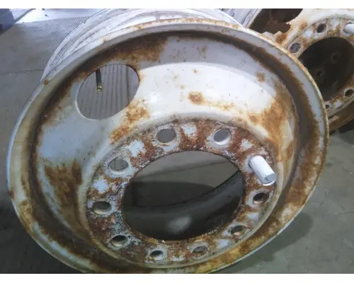 HUB PILOTED - STEEL 22.5 X 8.25 WHEEL