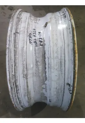 HUB PILOTED - STEEL 22.5 X 8.25 WHEEL