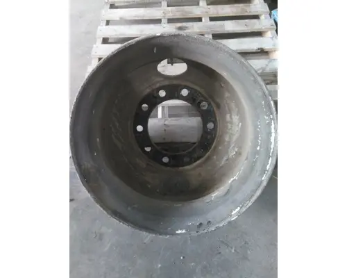 HUB PILOTED - STEEL 22.5 X 8.25 WHEEL