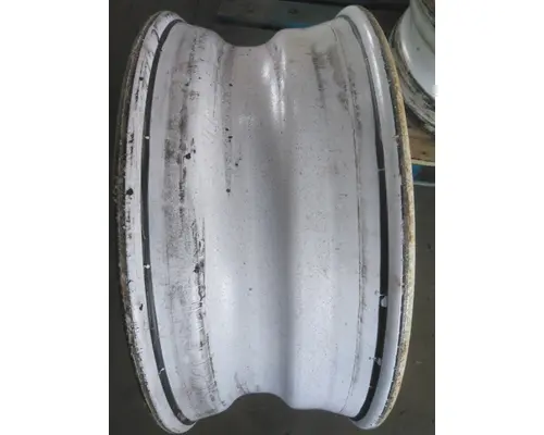 HUB PILOTED - STEEL 22.5 X 8.25 WHEEL