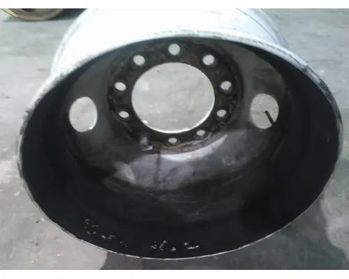 HUB PILOTED - STEEL 22.5 X 8.25 WHEEL