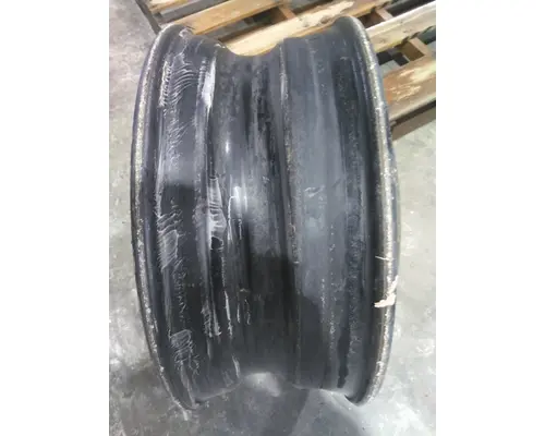 HUB PILOTED - STEEL 22.5 X 8.25 WHEEL