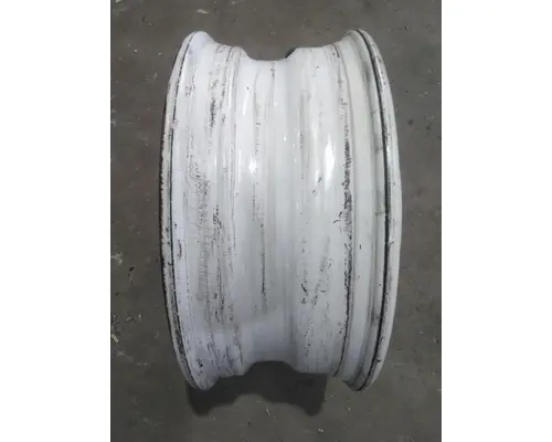 HUB PILOTED - STEEL 22.5 X 8.25 WHEEL