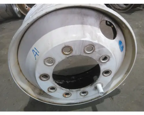 HUB PILOTED - STEEL 22.5 X 8.25 WHEEL